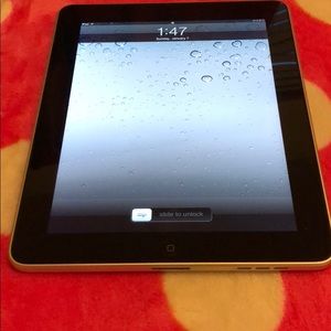 Get a free iPad 1 / 16 GB